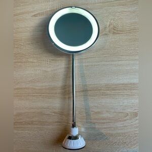 Nubrilliance 5x Magnification Flexible Vanity Makeup Mirror With LED Light
